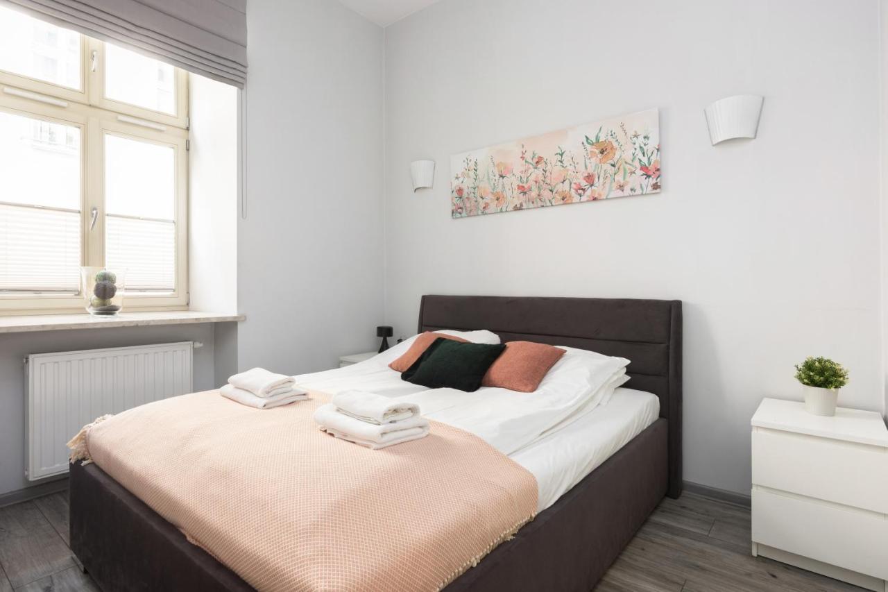 Luxury Apartments Old Town Topolowa Краков Экстерьер фото