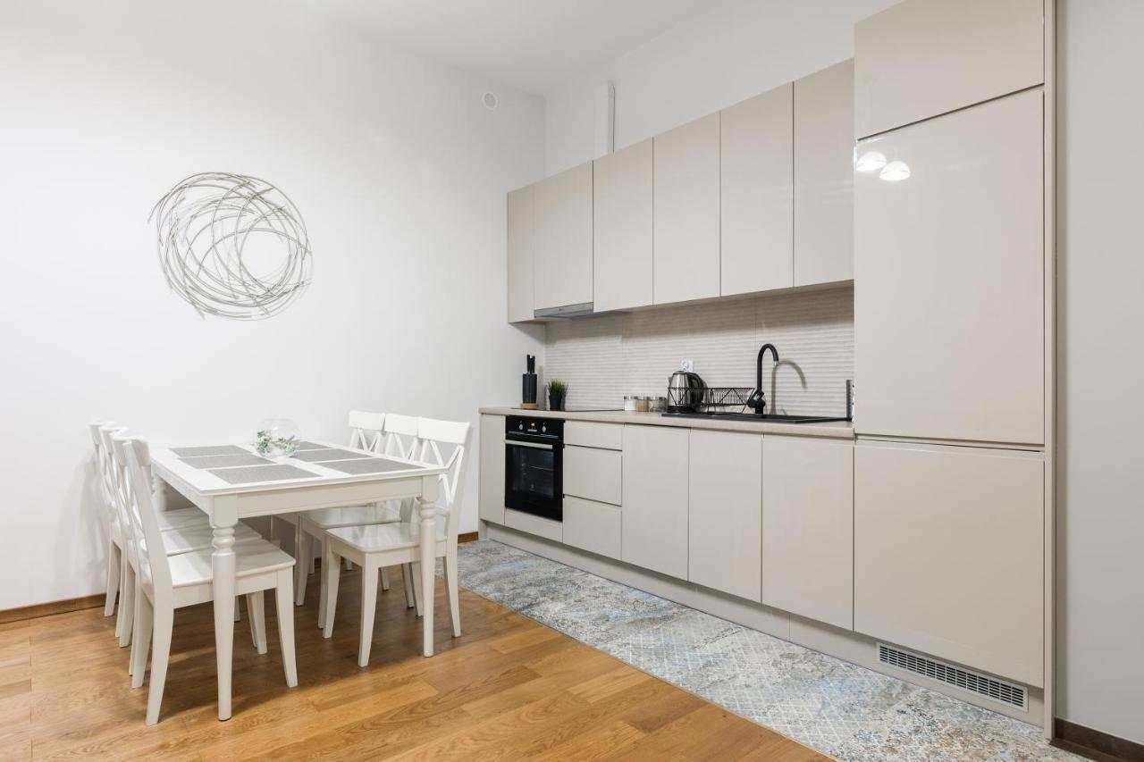 Luxury Apartments Old Town Topolowa Краков Экстерьер фото